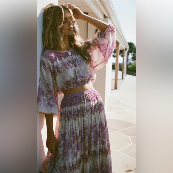 Spell & The Gypsy Set | Coco Lei Boho Lilac Floral Peasant Top + Midi Skirt - Picture 2 of 10